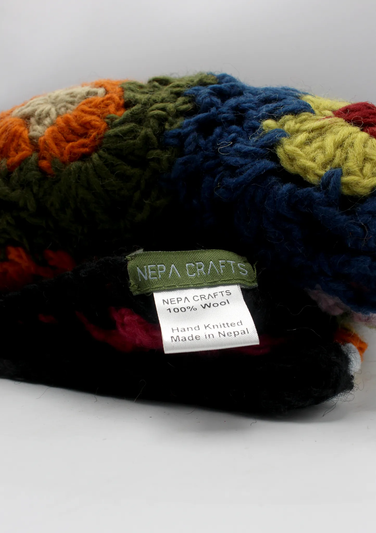 Square Multicolor Flower Pattern Hand Crochet Woolen Blanket/Throw